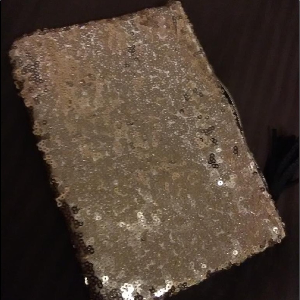 Ipsy Makeup Bag
